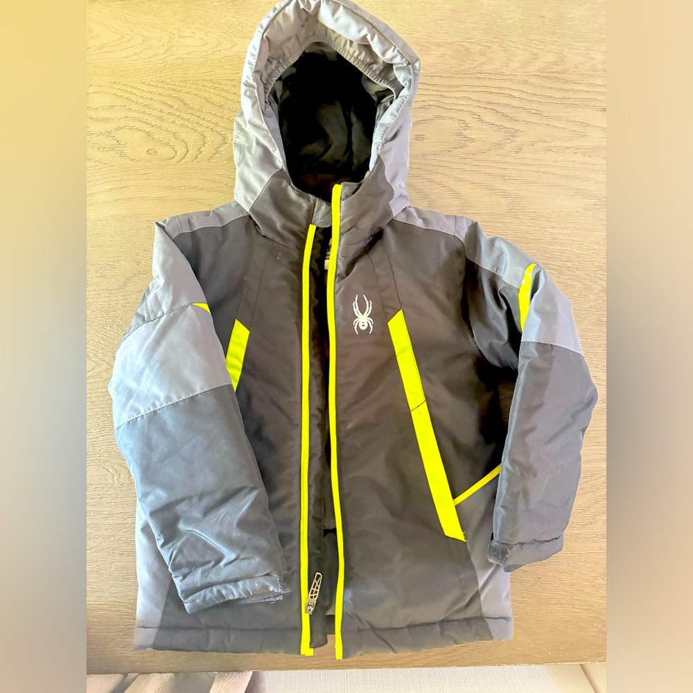 Spyder Snow Ski Jacket boys- Barely Worn US Size 5